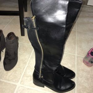 Riding boots